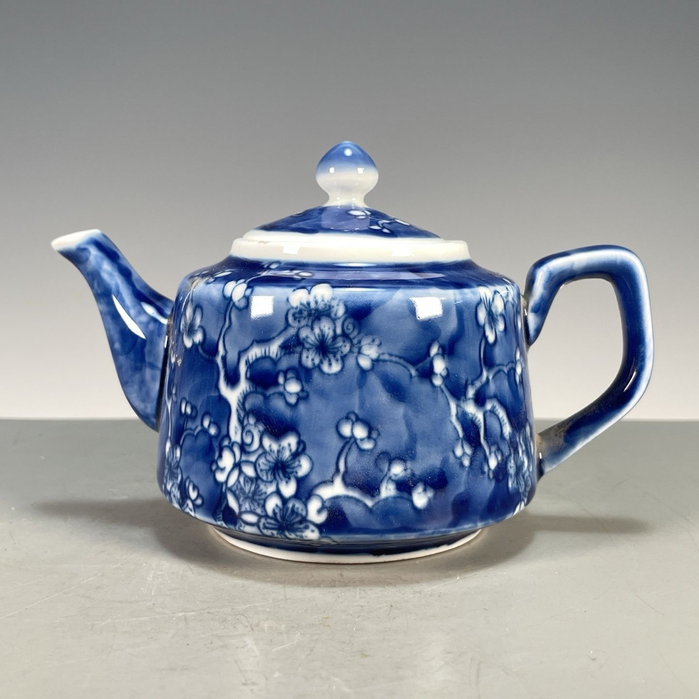 Hand Painted Blue White Flat P - đánh giá và giá Vintage Collectible Pottery